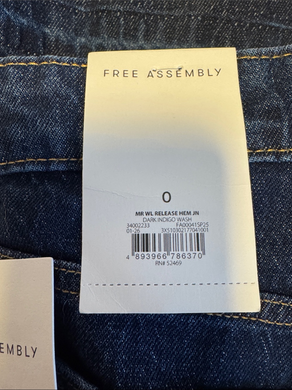 Cropped Wide Leg Raw Hem High Rise Denim Jeans - Free Assembly - Picture 5 of 6